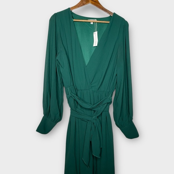 NWT Baltic Born Celine Maxi Dress Emerald Green Chiffon High Slit Long Sleeve 1X - Picture 6 of 12